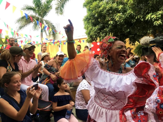 Cumbiamba La Revoltosa, la que baila y goza.