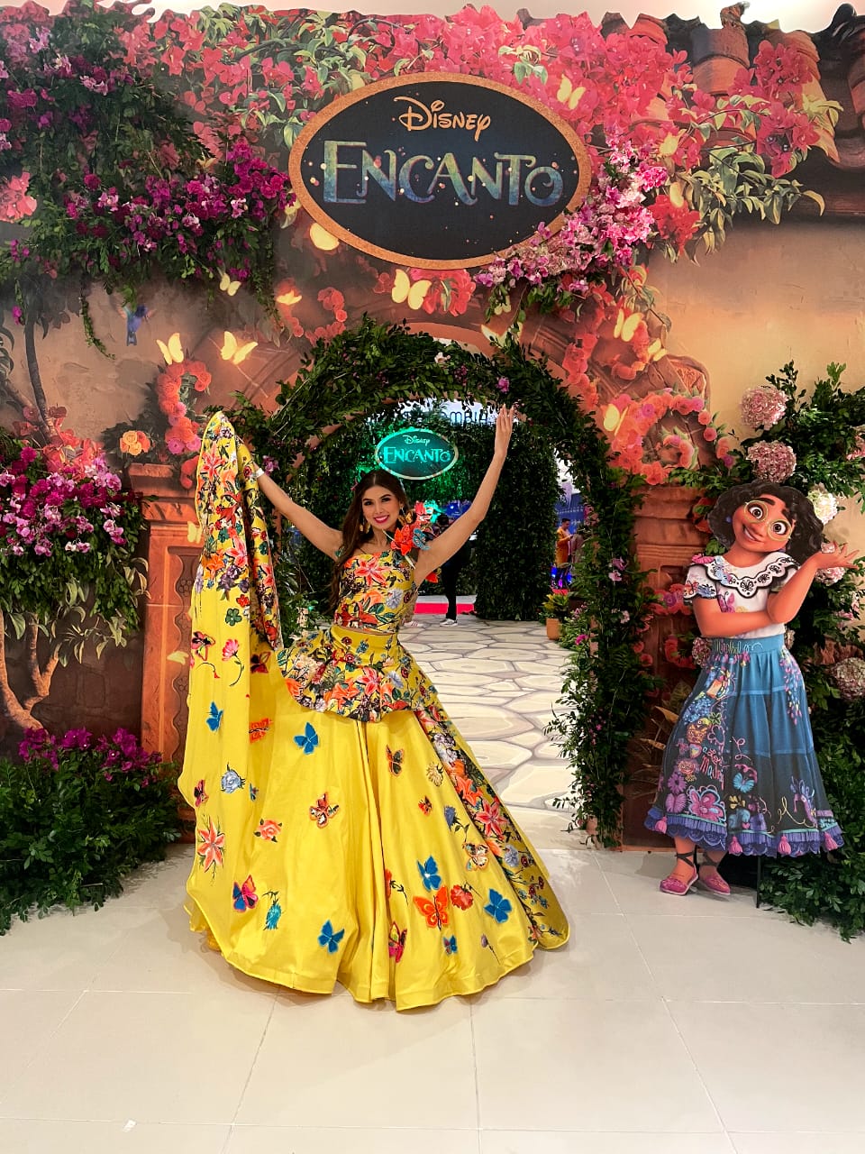 Reina del Carnaval de Barranquilla encantó en la premiere de la película colombiana de Disney