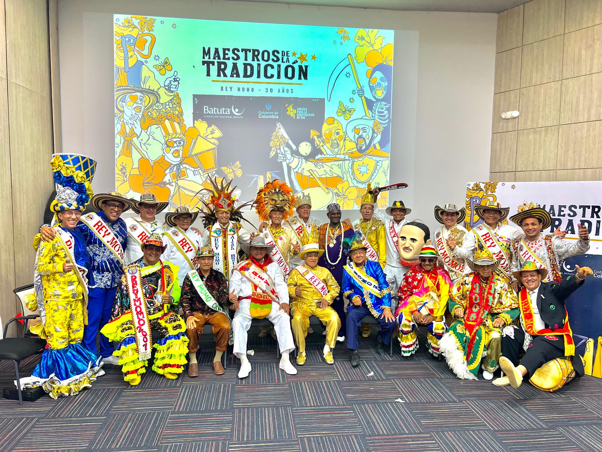 Maestros del Carnaval: Homenaje a los Reyes Momos en el primer Encuentro de la Tradición