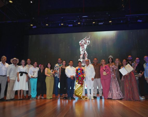 Premio de Periodismo Ernesto McCausland Sojo exaltó las mejores crónicas del Carnaval en su 13° edición