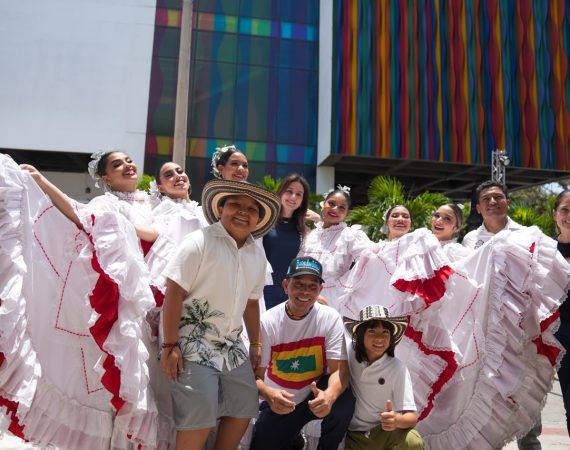 Carnaval de Barranquilla se une en solidaridad por los afectados del sismo