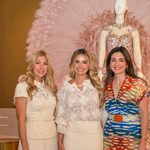 Jeanette Dousdebes Rubio recorrió el Museo del Carnaval de Barranquilla junto Ana Lucía Pineda y Katia Nule