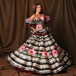 Salwa Maloof Habib, reina del Carnaval de Barranquilla 2027, llega a la sede de Unesco en París